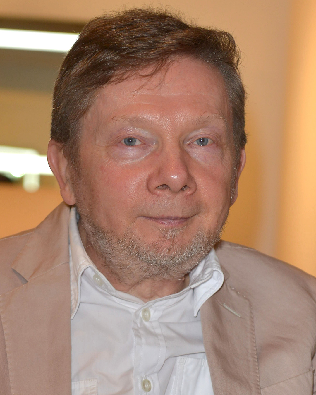 Eckhart-Tolle.jpg